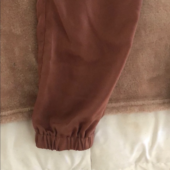 Joggers - Picture 3 of 3